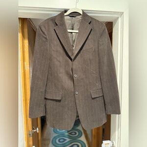 Classic beautiful EUC Men charcoal Pinstripe Blazer suit jacket